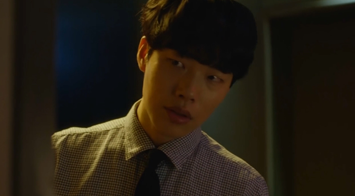 Lucky Romance Kdrama Episode 6 Soo Ho spies